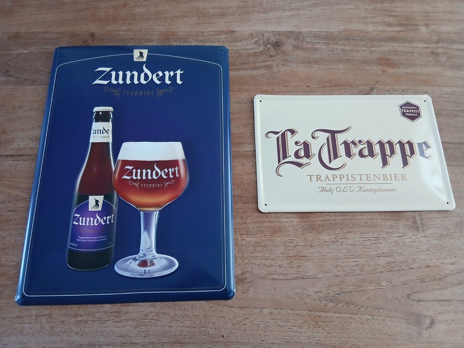 2 metalen reclameborden Zundert & La Trappe, Verzamelen, Ophalen of Verzenden, Gebruikt, Reclamebord, Plaat of Schild, La Trappe