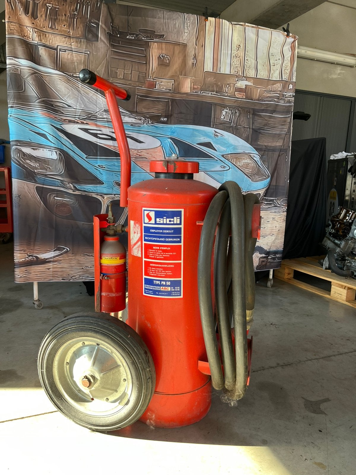 Sicli PN50 industriële brandblusser — 50 kg ABC-poederwagen, Ophalen, Gebruikt, Brandblusser
