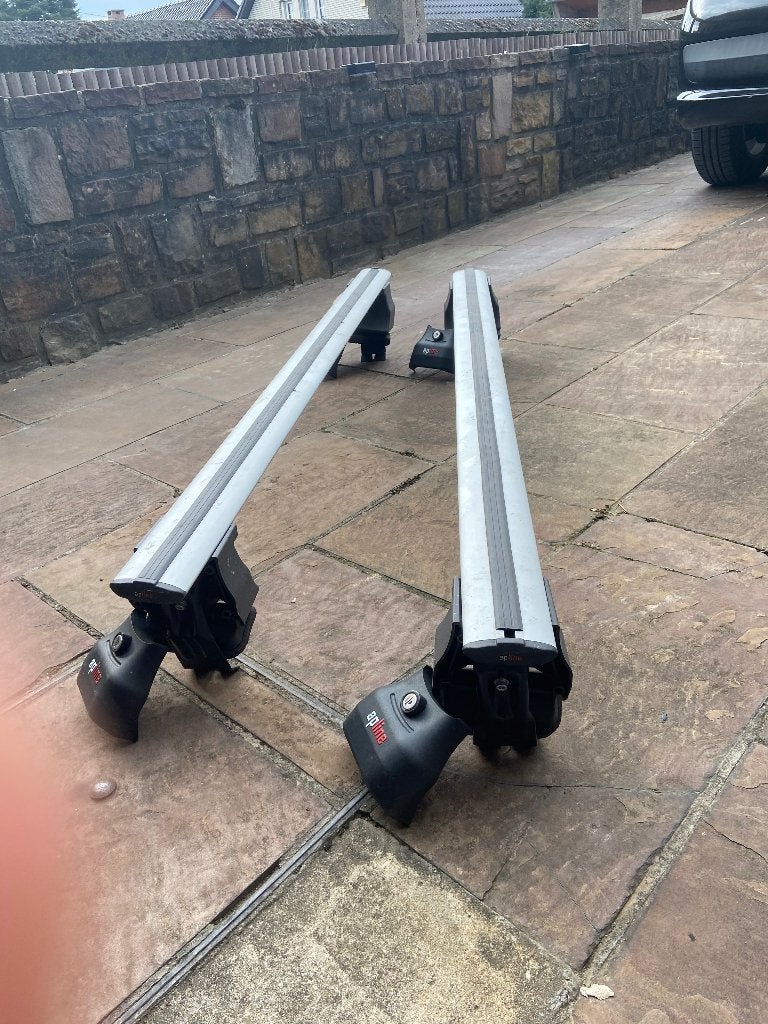 VOLVO V40 dakdragers (Te koop), Auto diversen, Ophalen, Zo goed als nieuw