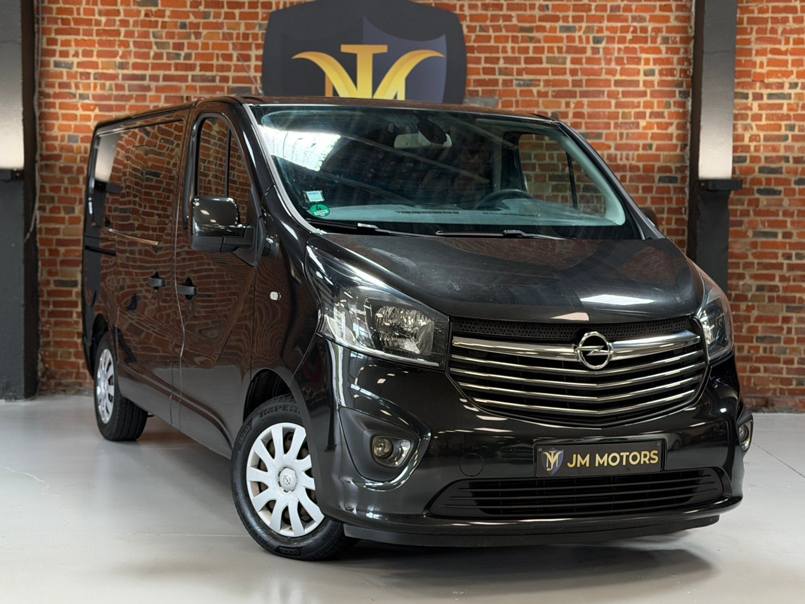 Opel Vivaro 1.6 CDTi cabine double - Caméra - Navi, Autos, Camionnettes & Utilitaires, Achat, Euro 6, Entreprise, Boîte manuelle