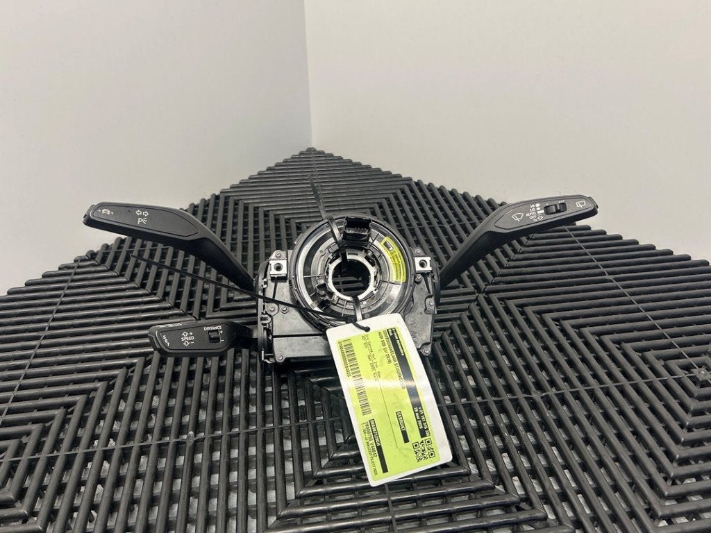 COMBINE COMMODO Audi SQ5 (FYB / FYG) (|80A907129CH|), Auto-Union-Straße  1,
85057  Ingolstadt, DE, Info@audi.de, Audi, Utilisé