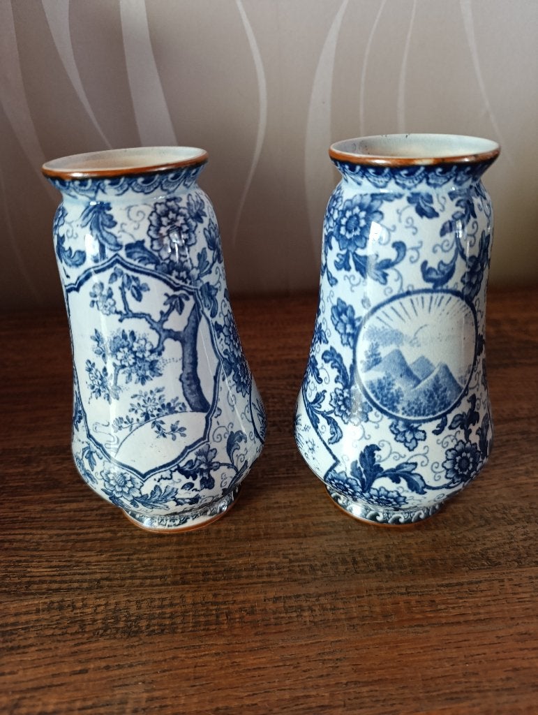 Paire de vases anciens faïence Royal Bonn – 1890-1920, Antiquités & Art, Enlèvement ou Envoi