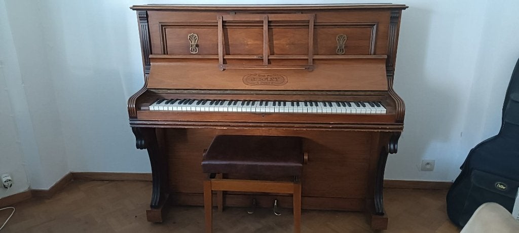 Piano droit d'occasion, Musique & Instruments, Pianos, Enlèvement, Utilisé, Brun, Piano