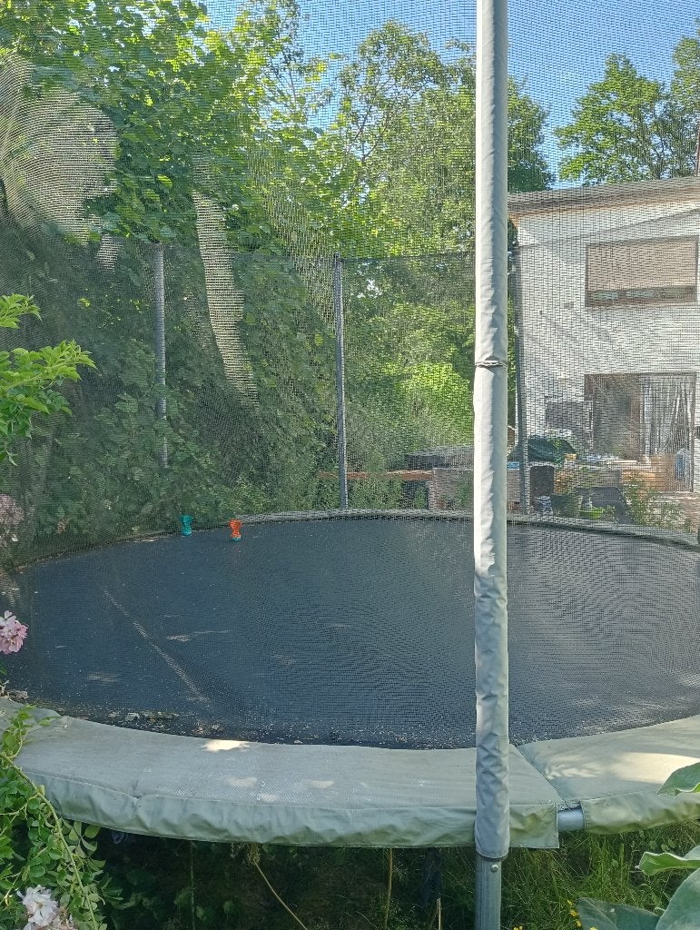 Trampoline, Enlèvement, Utilisé
