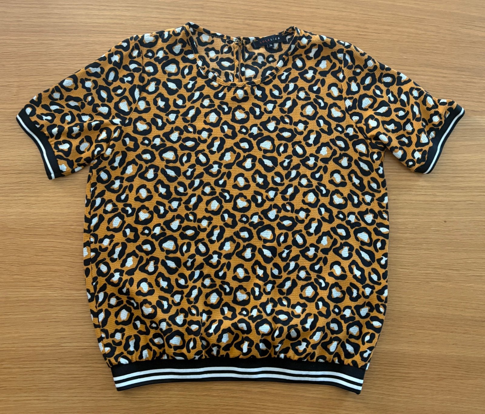 Blouse jaune moutarde léopard - 36 - 7€, Enlèvement ou Envoi, Comme neuf, Taille 36 (S), Jaune