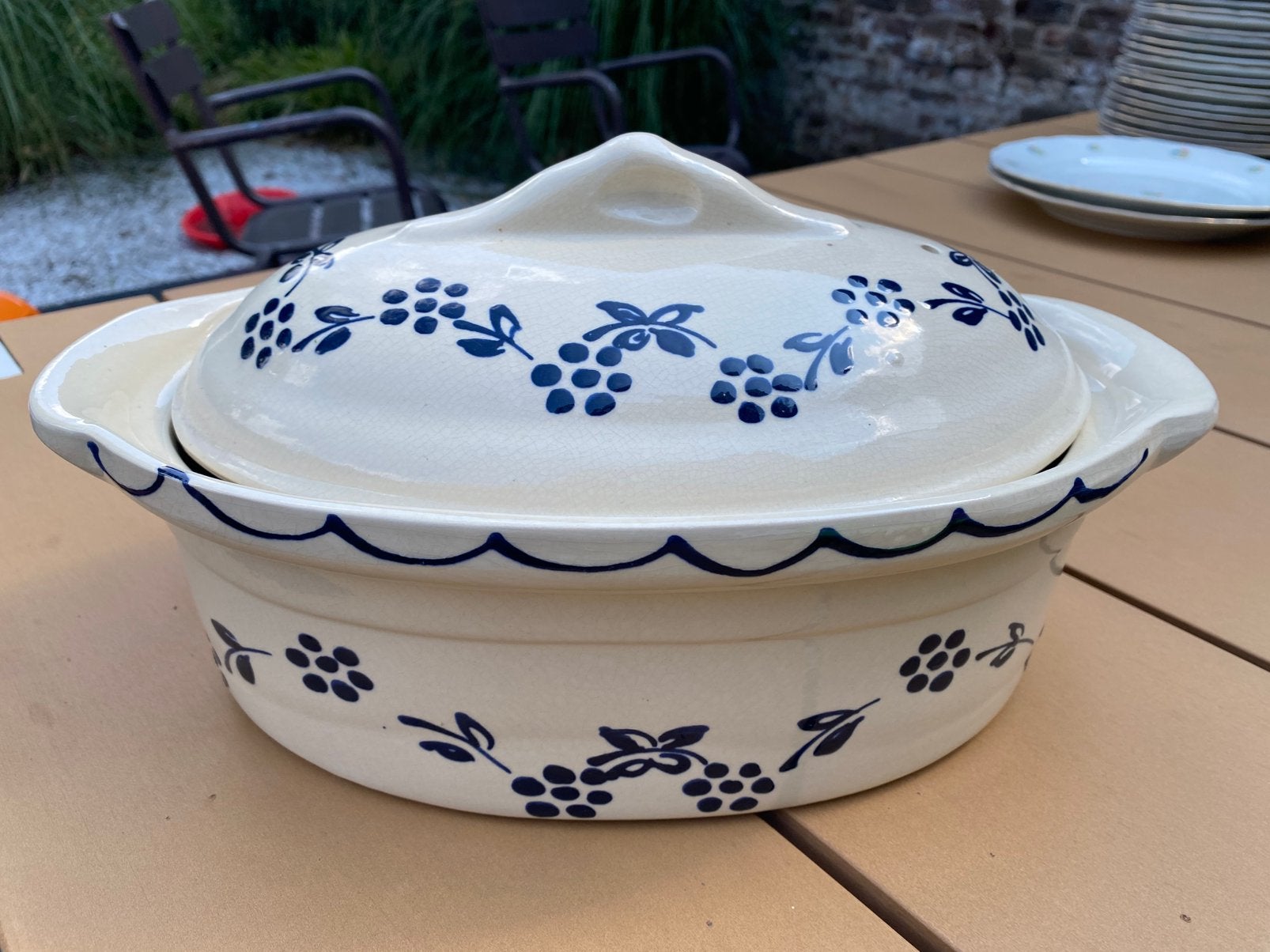 Porseleinen terrine diameter 27 cm, Antiek en Kunst, Ophalen