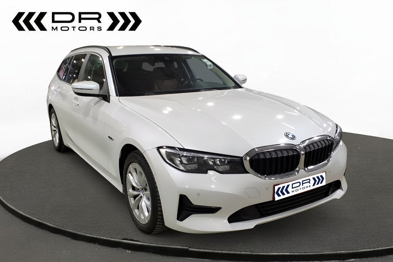 BMW 330 e TOURING  - CARPLAY - NAVI, 1998 cc, 0 min, 292 pk, Euro 6