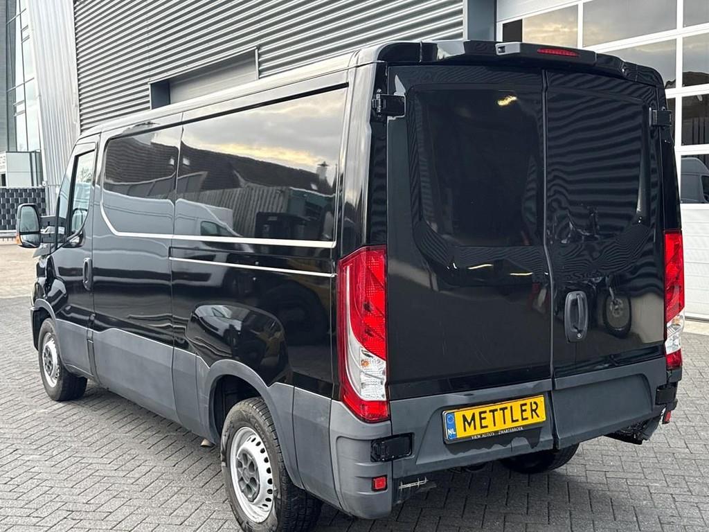 Iveco Daily 35S13V 2.3 352 L2H1, cruise control, airco, Autos, Euro 5, Achat, Boîte manuelle, 5 portes