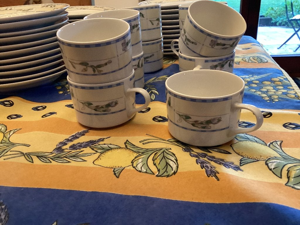Service de table, Enlèvement