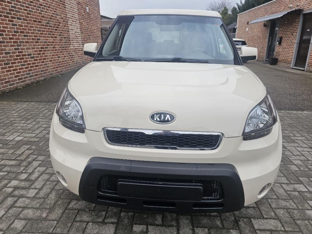 Kia Soul 2011 - 176.000 km - 115 CH - Très bon état, Auto's, Voorwielaandrijving, Stof, Beige, 4 cilinders