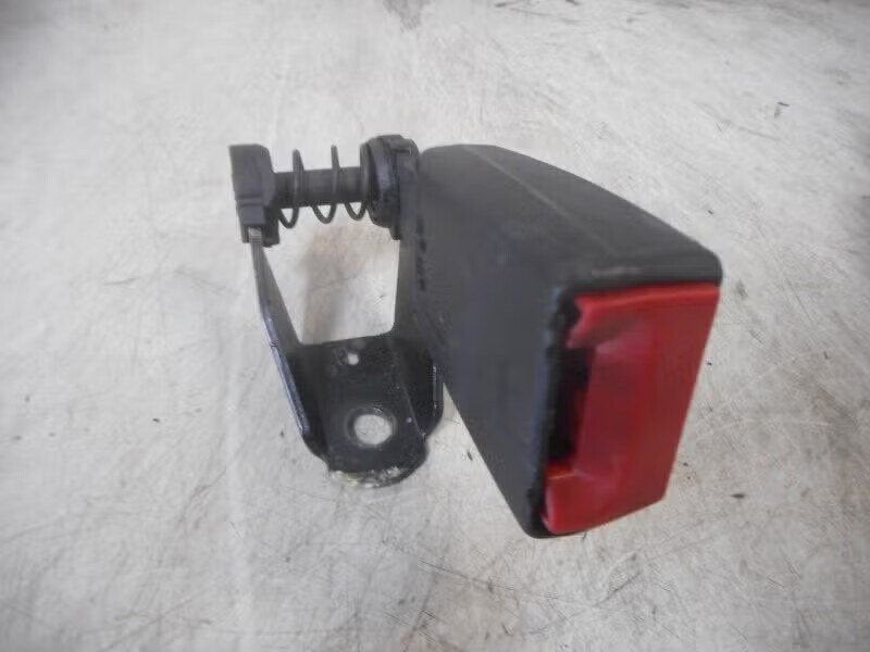 GORDELSLOT ACHTER BMW 5 serie (E39) (8176515), Auto-onderdelen, Gebruikt, Ophalen of Verzenden, Petuelring 130 80809 München, DE