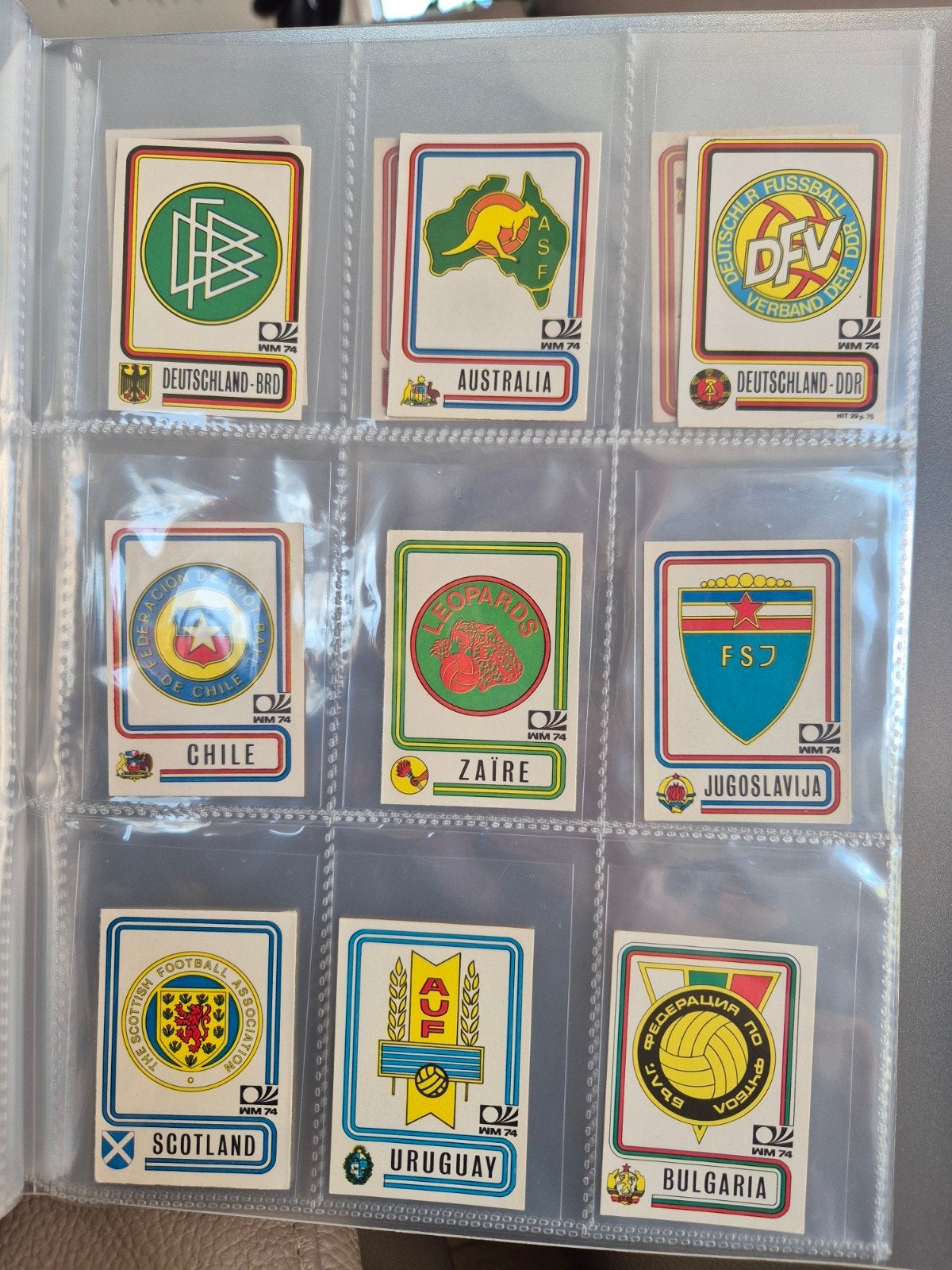 Panini World Cup Munchen 74 set van 12 insignes, Ophalen of Verzenden, Gebruikt, Sticker
