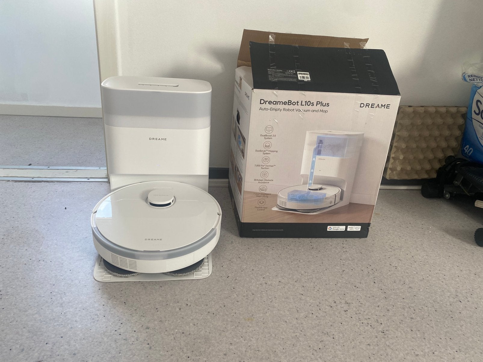 Aspirateur robot Dream L10S Plus, Enlèvement, Utilisé