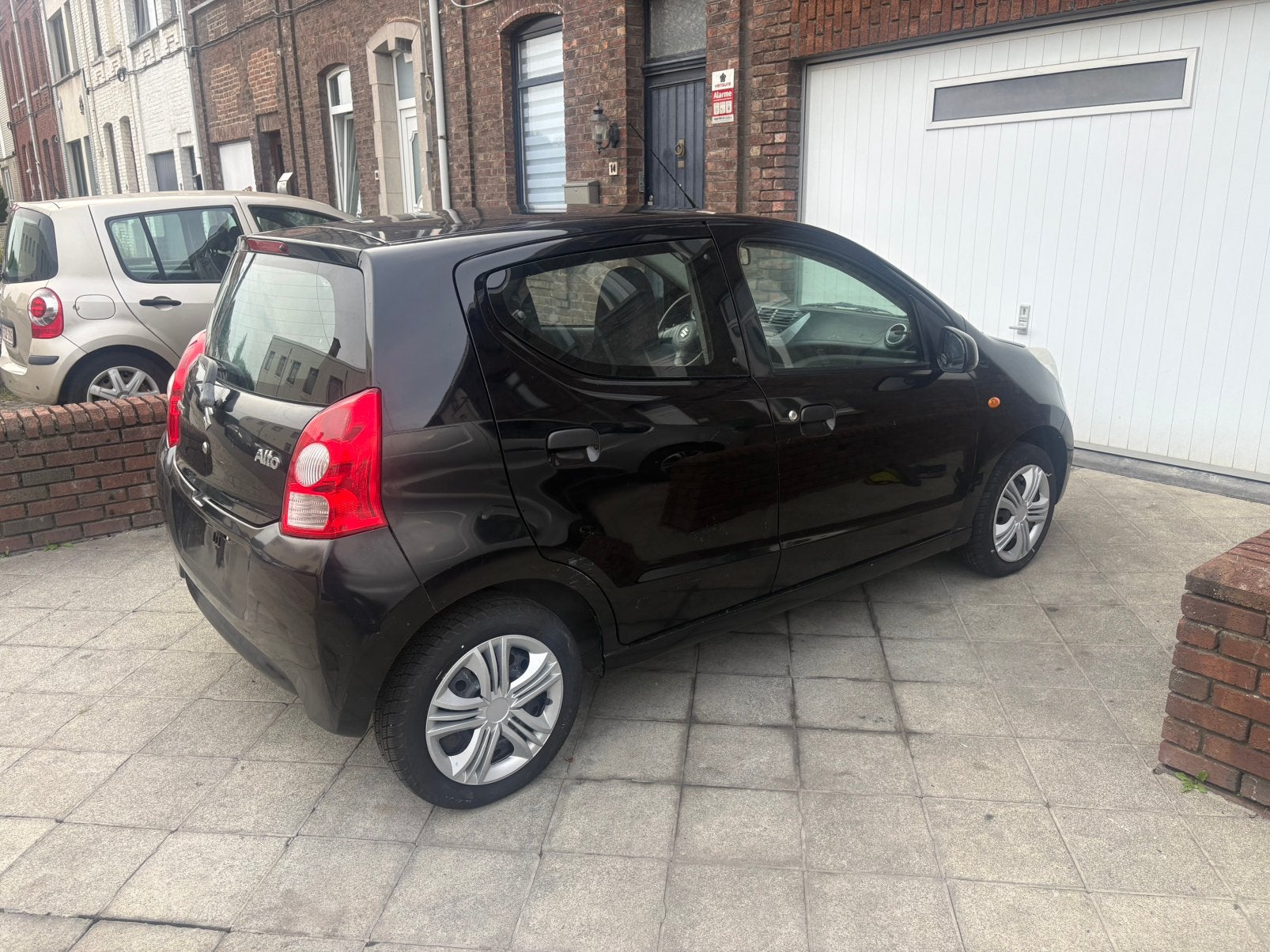 Suzuki alto prêt pour être immatriculé, Euro 5, Achat, Boîte manuelle, 5 portes