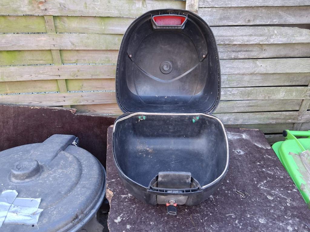 Scooter koffer in zeer goed staat, Ophalen