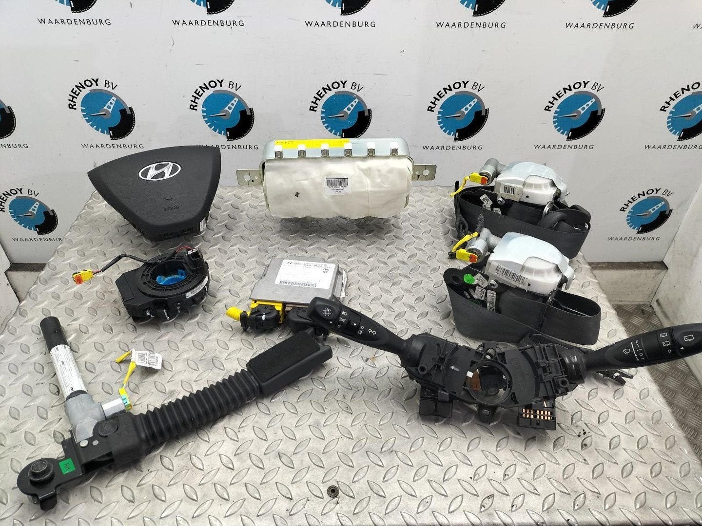 HYUNDAI I10 AIRBAG SET 2015, Ophalen of Verzenden, Gebruikt, ARN erkend