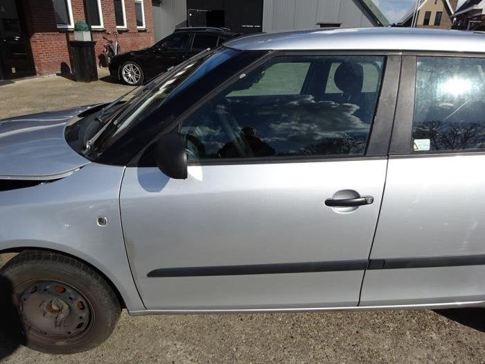 Portière 4portes avant gauche d'un Skoda Fabia (LA7W), -, 3 mois de garantie, Utilisé, Skoda
