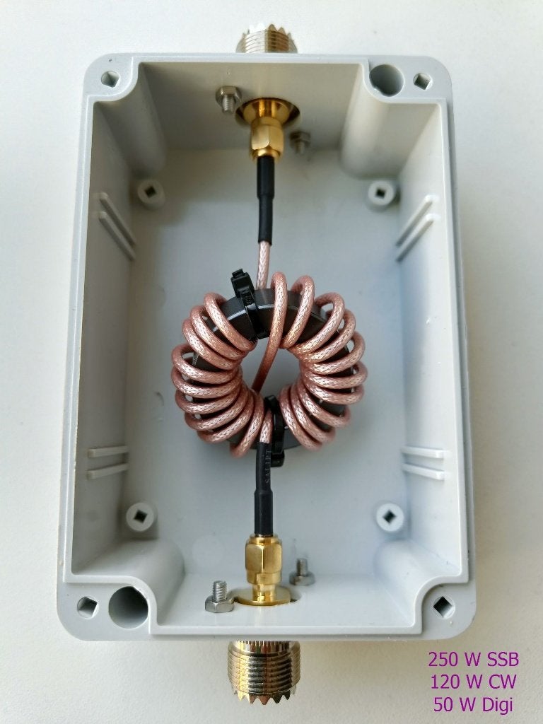 Mantelstroomfilter (1:1 balun) 250W voor 3,5-30 MHz F/F, Télécoms, Envoi, Neuf, Antenne
