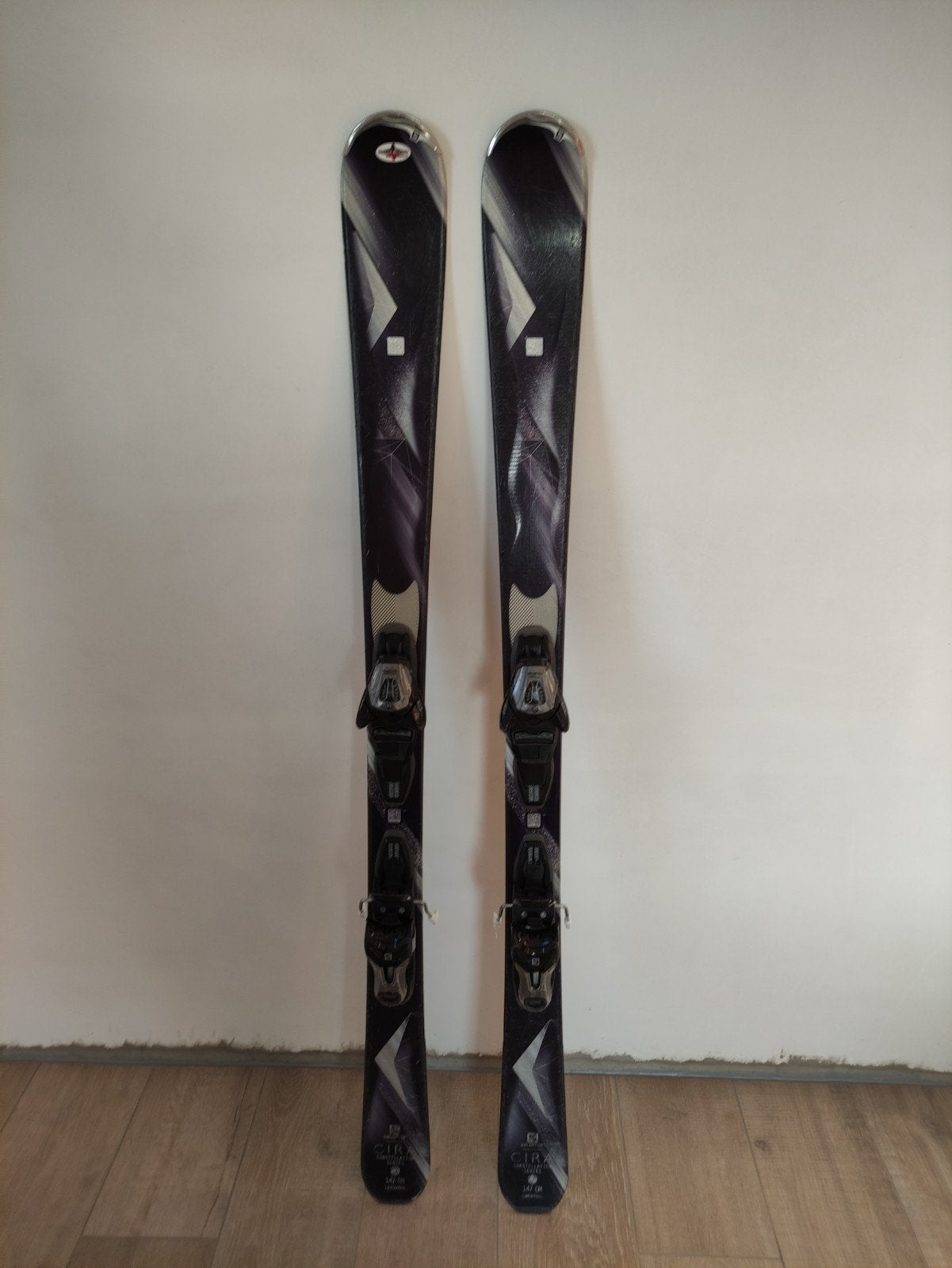 Salomon dames ski's 147cm, Sport en Fitness, Skiën en Langlaufen, Ophalen, Ski, Ski's, Salomon