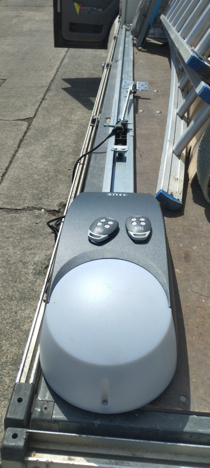 moteur de porte de garage, Enlèvement