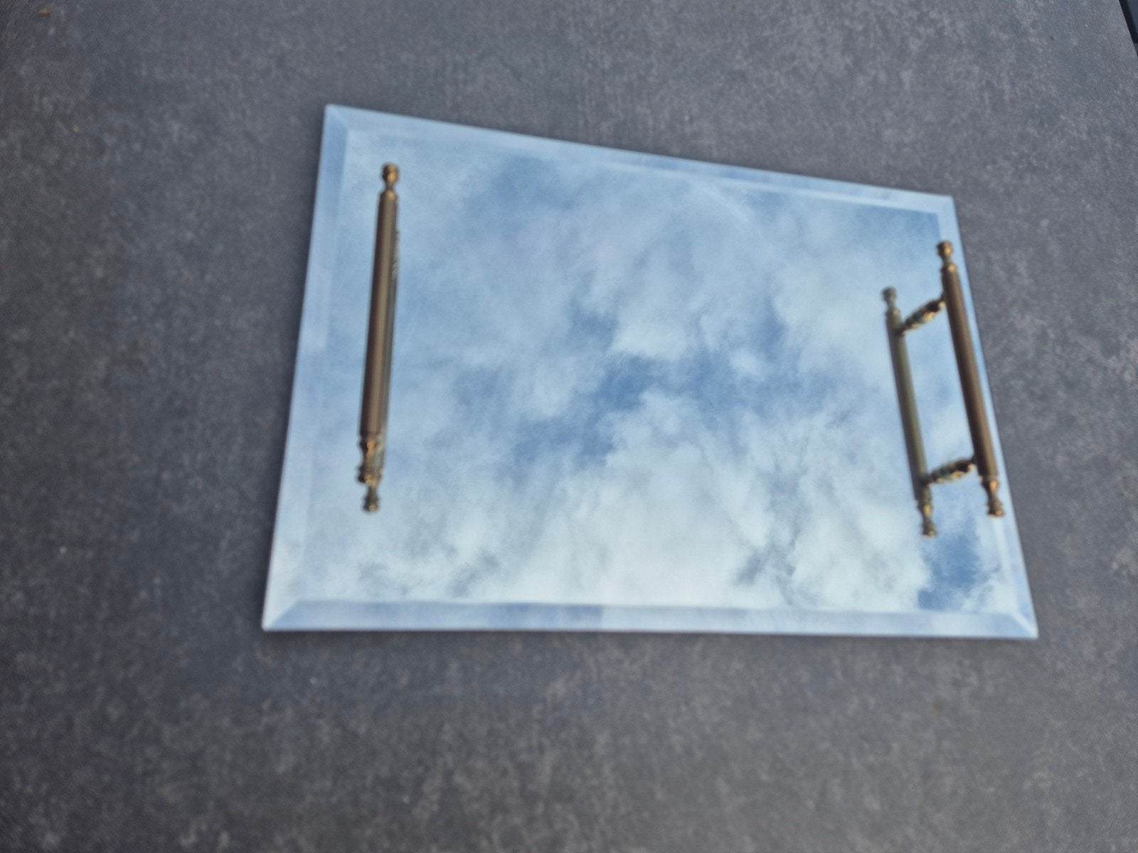 Voor op tafel glasblad met koperen handvatten, Ophalen, Rechthoekig, Glas