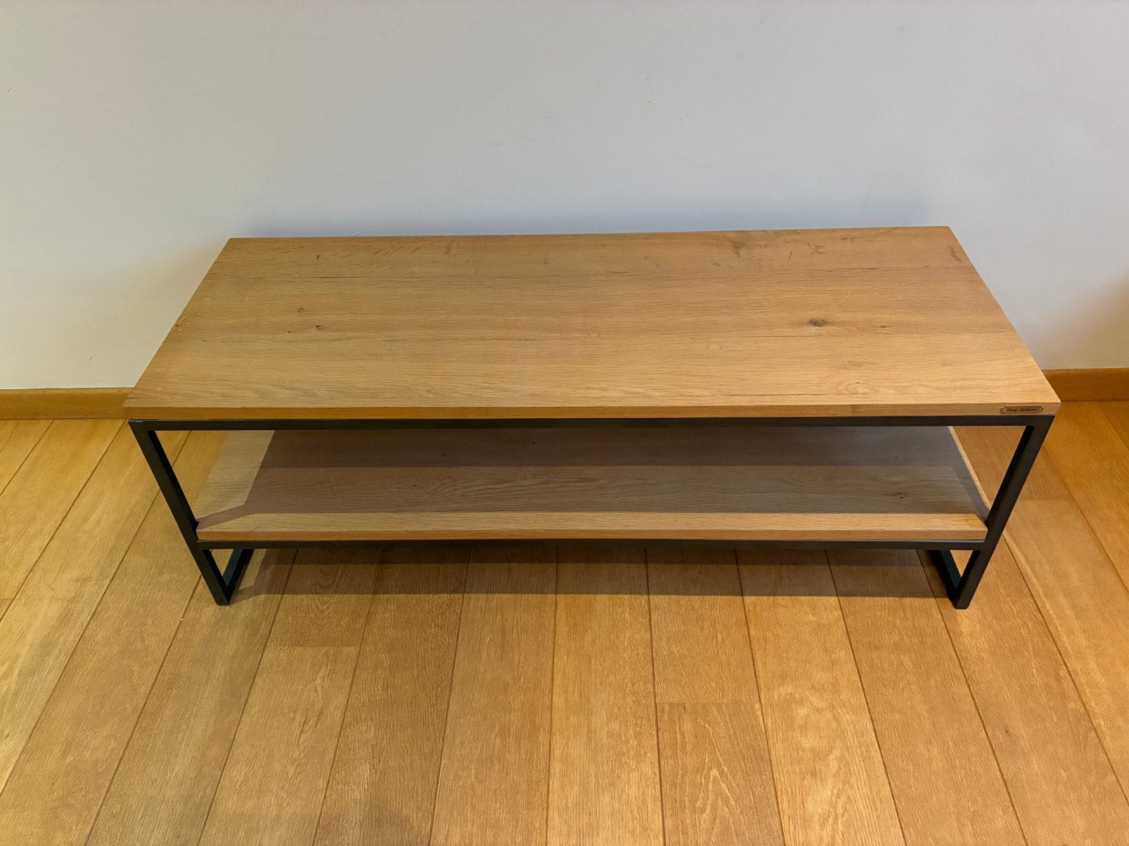 TV-meubel - eik en zwart metaal - ‘Cosy Interior’, Ophalen, Minder dan 50 cm, 100 tot 150 cm, Zo goed als nieuw