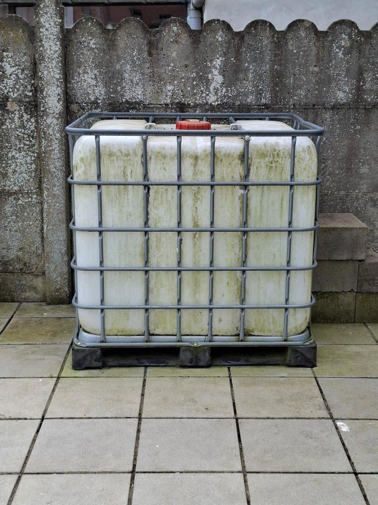 Conteneur IBC 1000l, 150 liter of meer, Ophalen, Zo goed als nieuw, Met kraantje