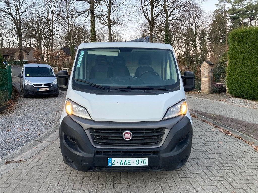 Fiat Ducato 2.3 jtd , 1 an de garantie, Euro 6, Entreprise, 3 places, Boîte manuelle