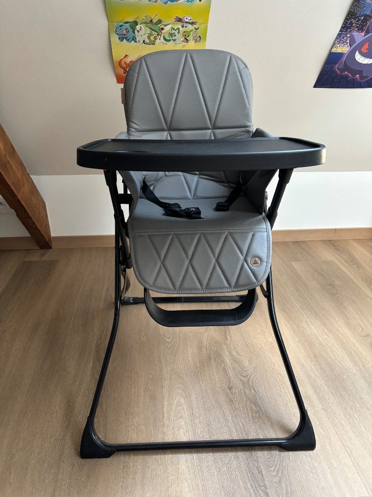 Kindereetstoel topmark, Kinderen en Baby's, Kinderstoelen, Ophalen, Zo goed als nieuw, Inklapstoel, Afneembaar eetblad