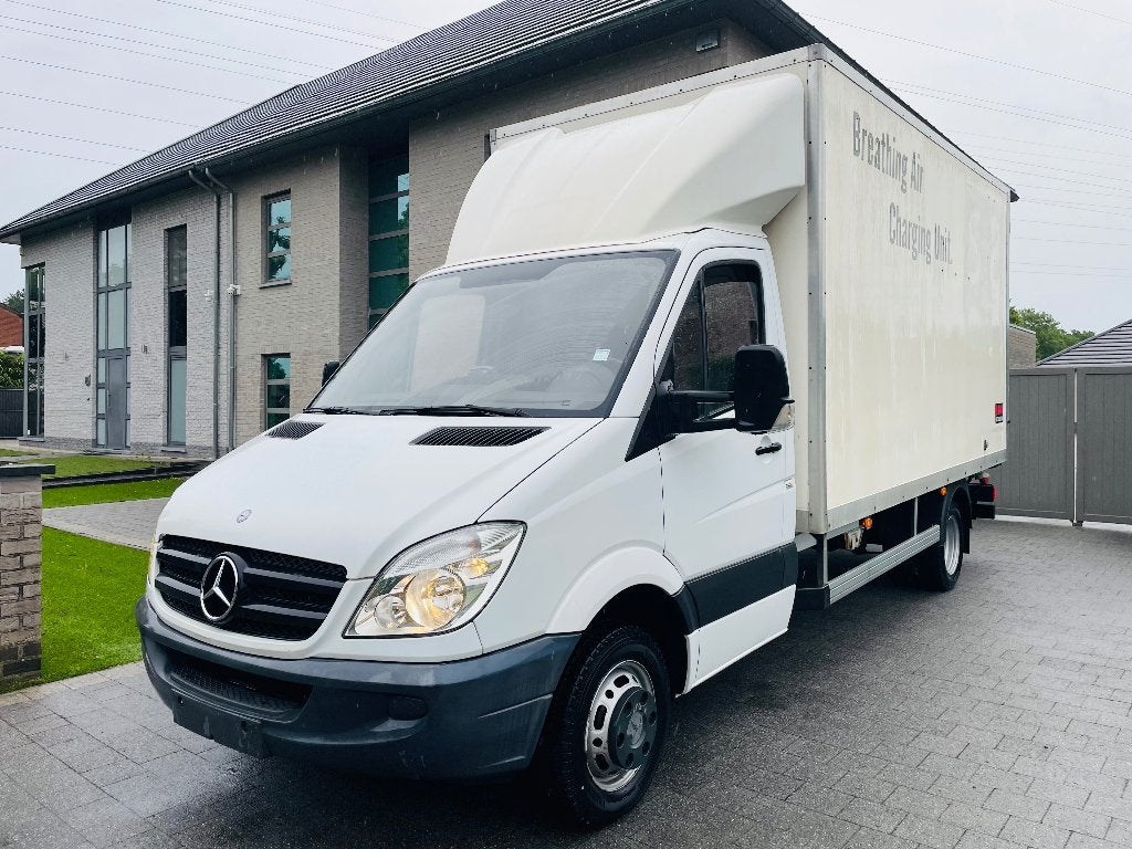 Mercedes Sprinter 513 cdi Laadbak 57.094KM, Auto's, Voorwielaandrijving, Euro 5, Stof, Zwart