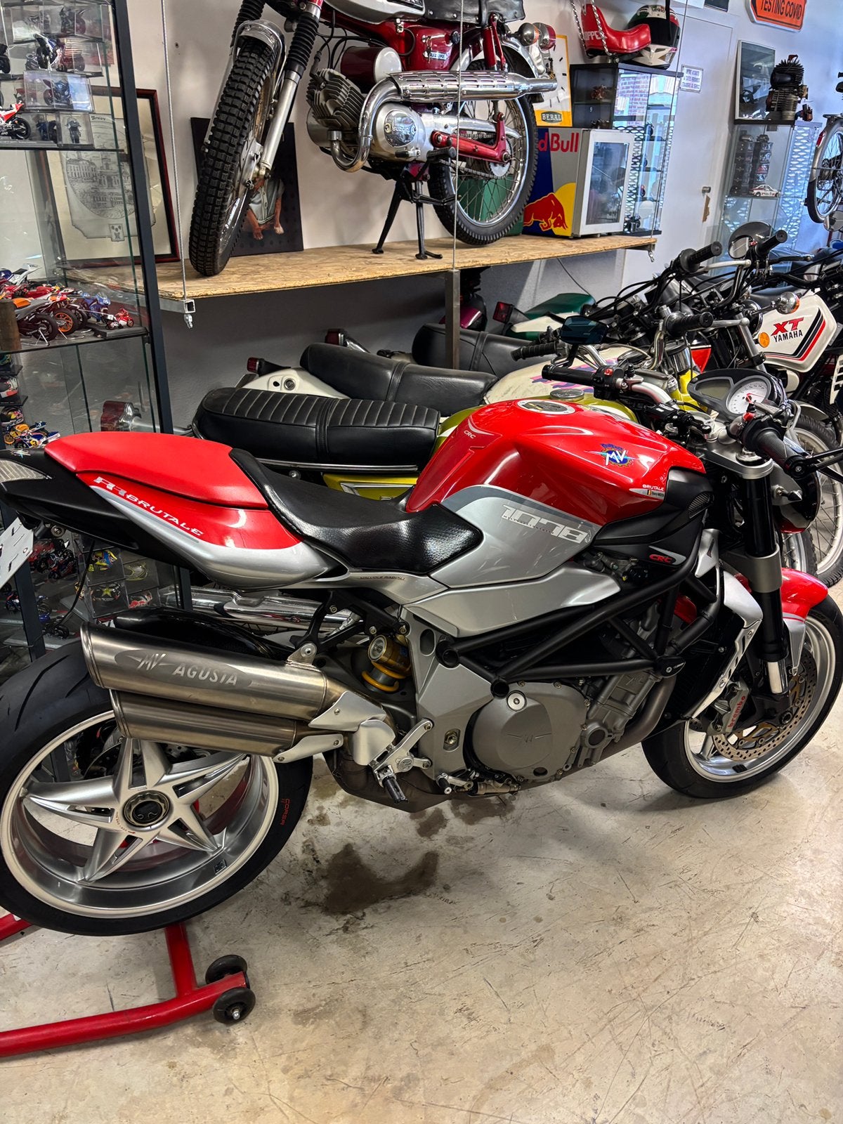 Mv agousta 1078 rr, Motos, Particulier