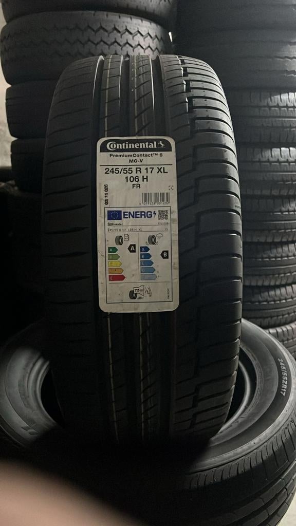 24555r17 245 55 r17 245/55/17 Continental Nouveau avec monta, Autos : Pièces & Accessoires