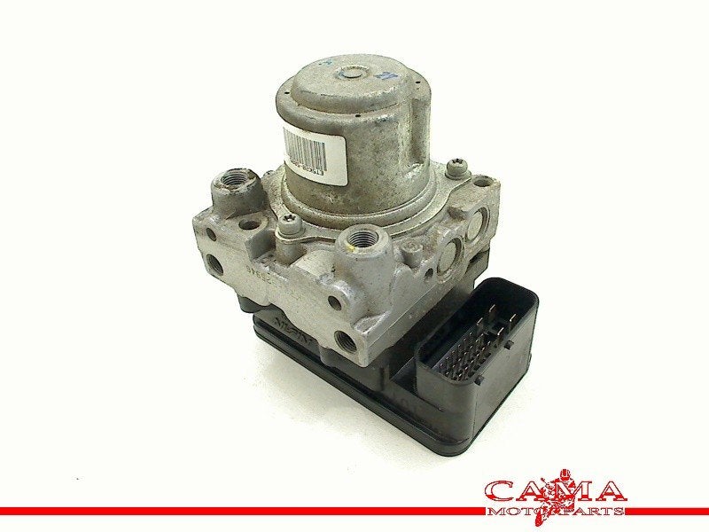 BLOC ABS (FREINS ANTI-BLOCAGE) Honda CBF 500 (ET5K28-5005), Dhr. S. di Majo, Utilisé, Info@cama-motorparts.nl, P.J. Troelstraweg 8 8
3144 CX  MAASSLUIS, NL