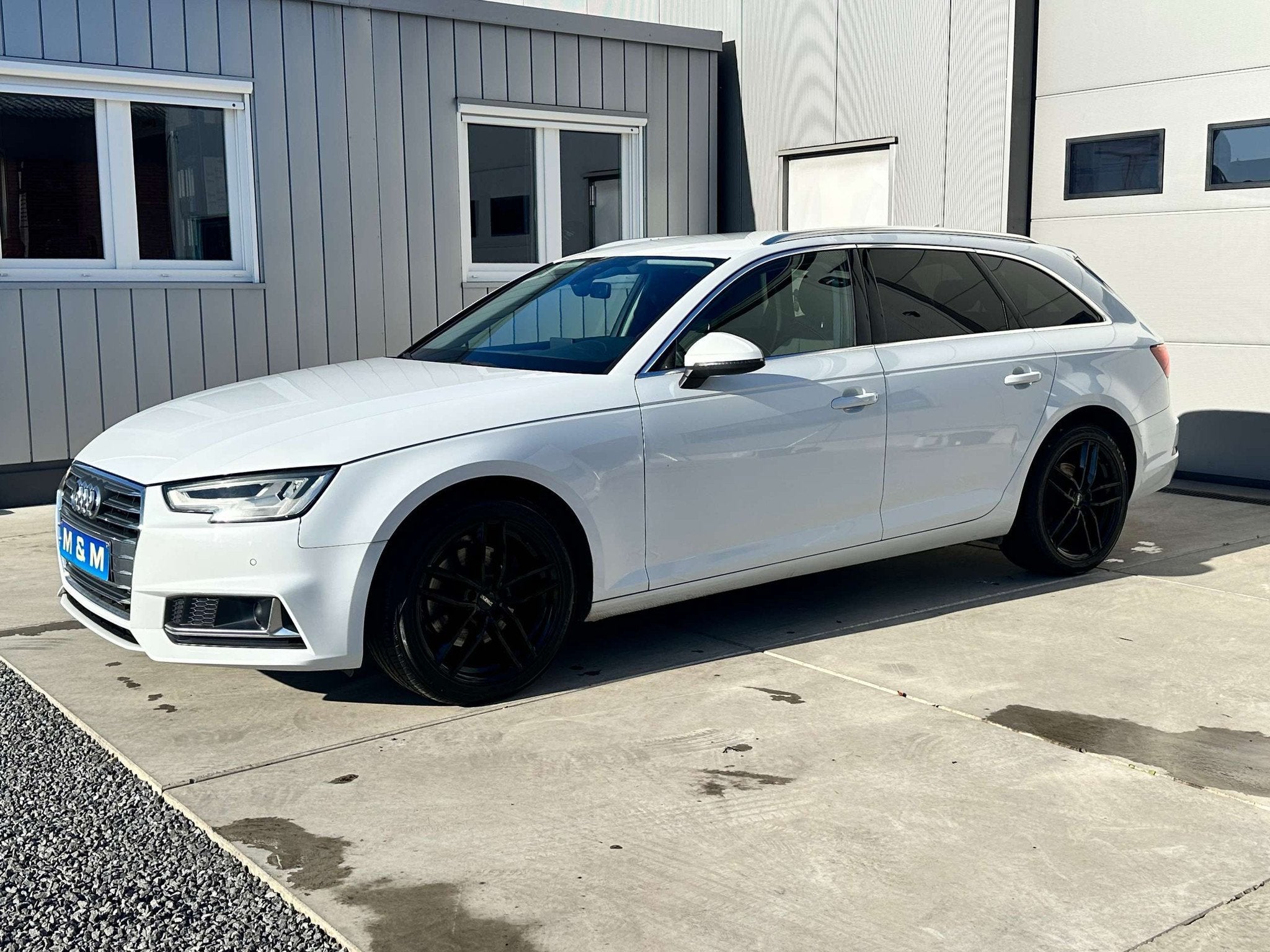 Audi A4 A4 Avant 35 TFSI S Tronic * 12M Garantie *, Automaat, Gebruikt, 4 cilinders, 1984 cc