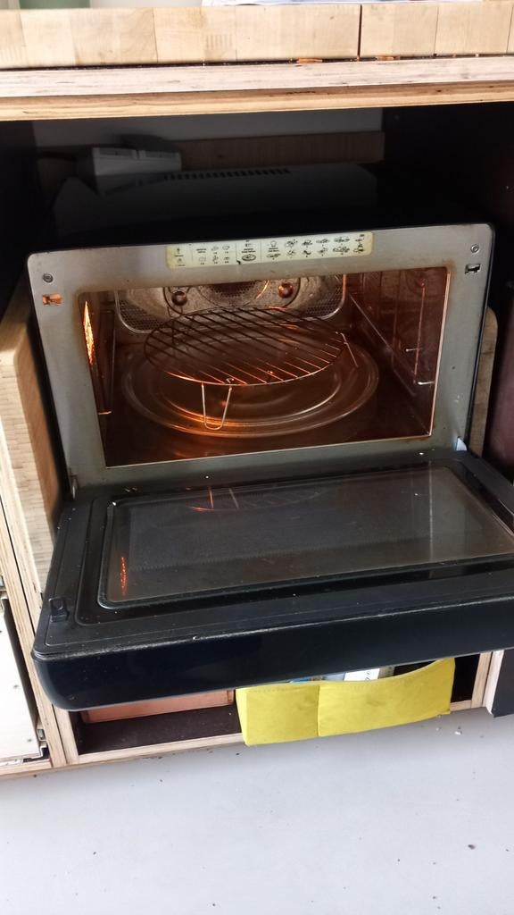 vrijstaande combimicrogolfoven, Ophalen, Minder dan 45 cm, Gebruikt, Oven met grill