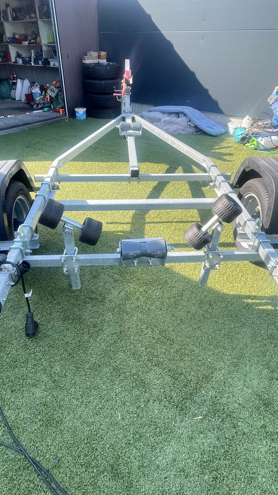 Boot aanhanger, Ophalen, Nieuw