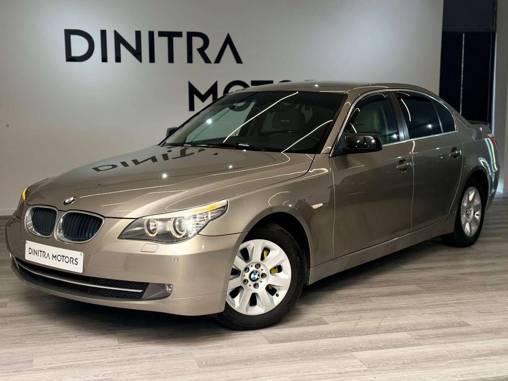 BMW 520 Facelift - Navi/Cruise/Harman Kardon/*REEDS GEKEURD!, Auto's, BMW, Automaat, Beige, 120 kW, Bedrijf