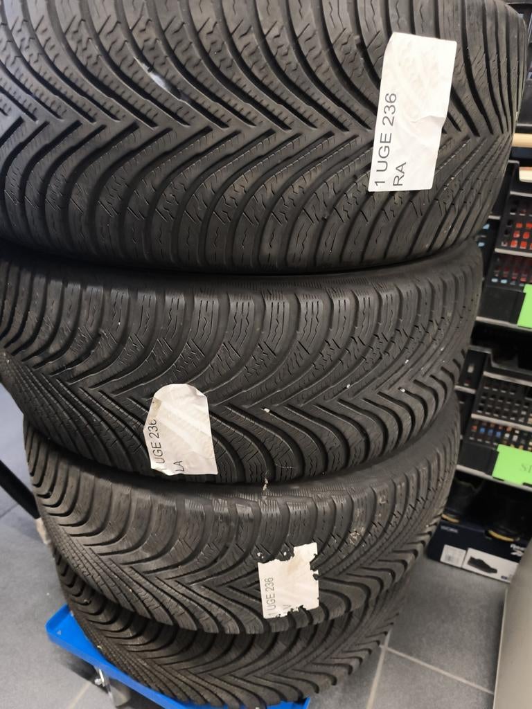 Michelin CrossClimate 215/50 R17 95V XL, Autos : Pièces & Accessoires, Pneus & Jantes, Enlèvement, Pneu(s)