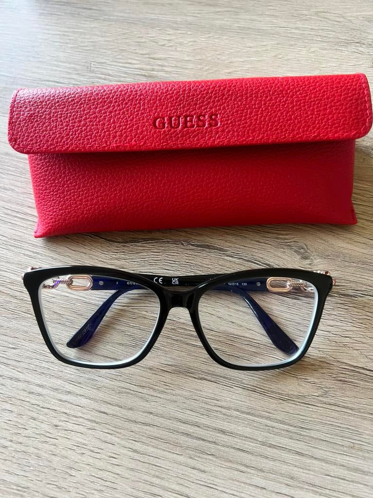 Lunettes de vue « guess », Enlèvement, Comme neuf, Lunettes
