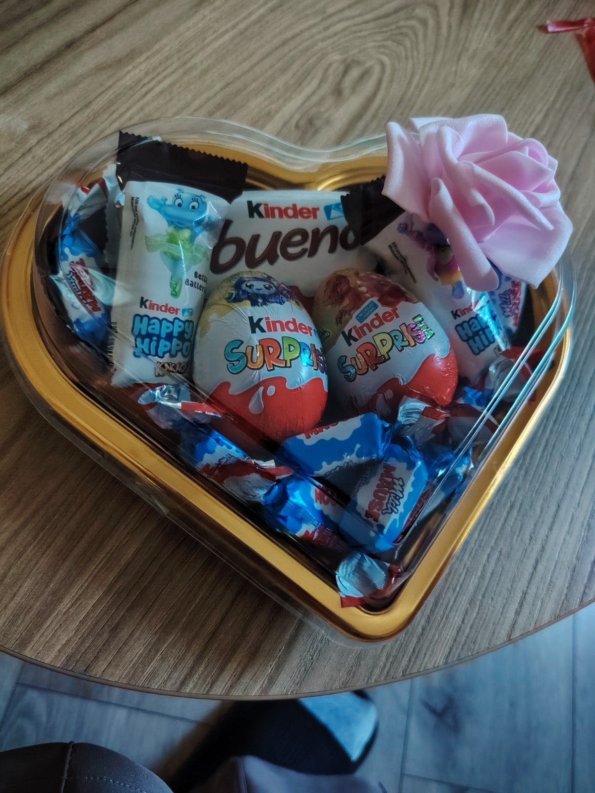 Belle boîte en forme de cœur remplie, Enlèvement ou Envoi, Neuf, Autres types