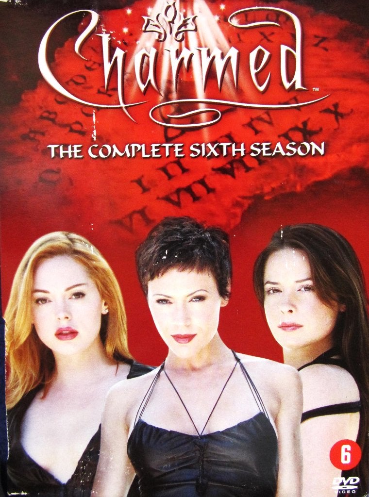 DVD BOX- SEIZOEN 6- 2003/2004- CHARMED, Cd's en Dvd's, Dvd's | Actie, Zo goed als nieuw, Actiekomedie, Alle leeftijden, Engels