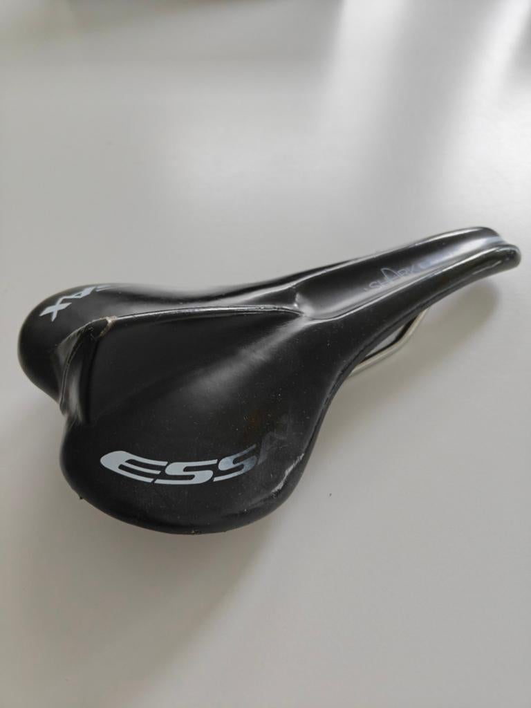 Essax shark zadel, Fietsen en Brommers, Ophalen of Verzenden, Zadel