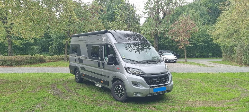 Adria SGX Fiat 180 AT9V Twin Explorer Luxe 3,5t, Caravans en Kamperen, Automaat, Buscamper of Camperbus, Fiat, Tot en met 2