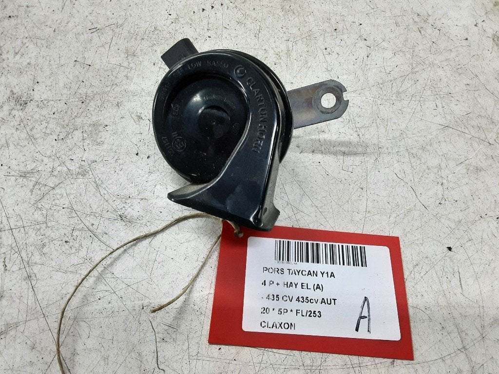 CLAXON Porsche Taycan (Y1A) (01-2019/12-2023) (9J1951201), Gebruikt, Rue de l'Espoir 34 34
4030  GRIVEGNÉE, BE, Info@Collignon.be