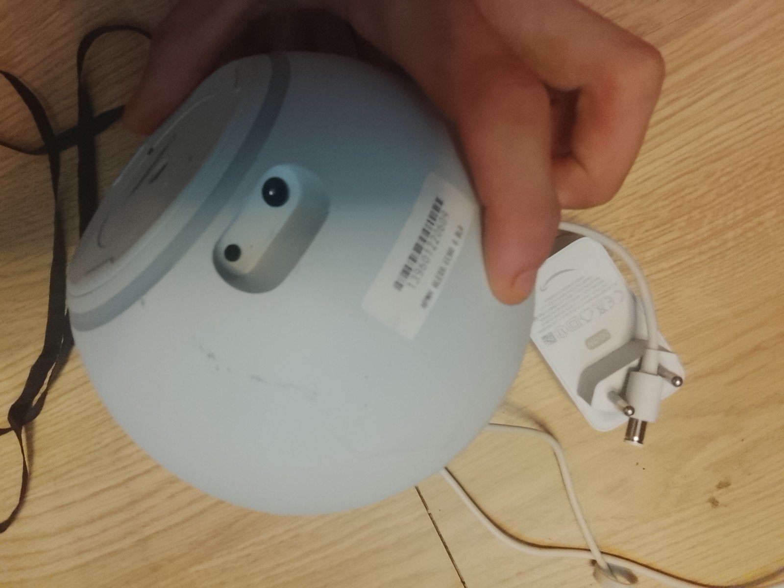 je vends mon Alexa écho  parce que je m'en sers pllus, TV, Hi-fi & Vidéo, Enceintes, Autres marques, Résistant à la poussière