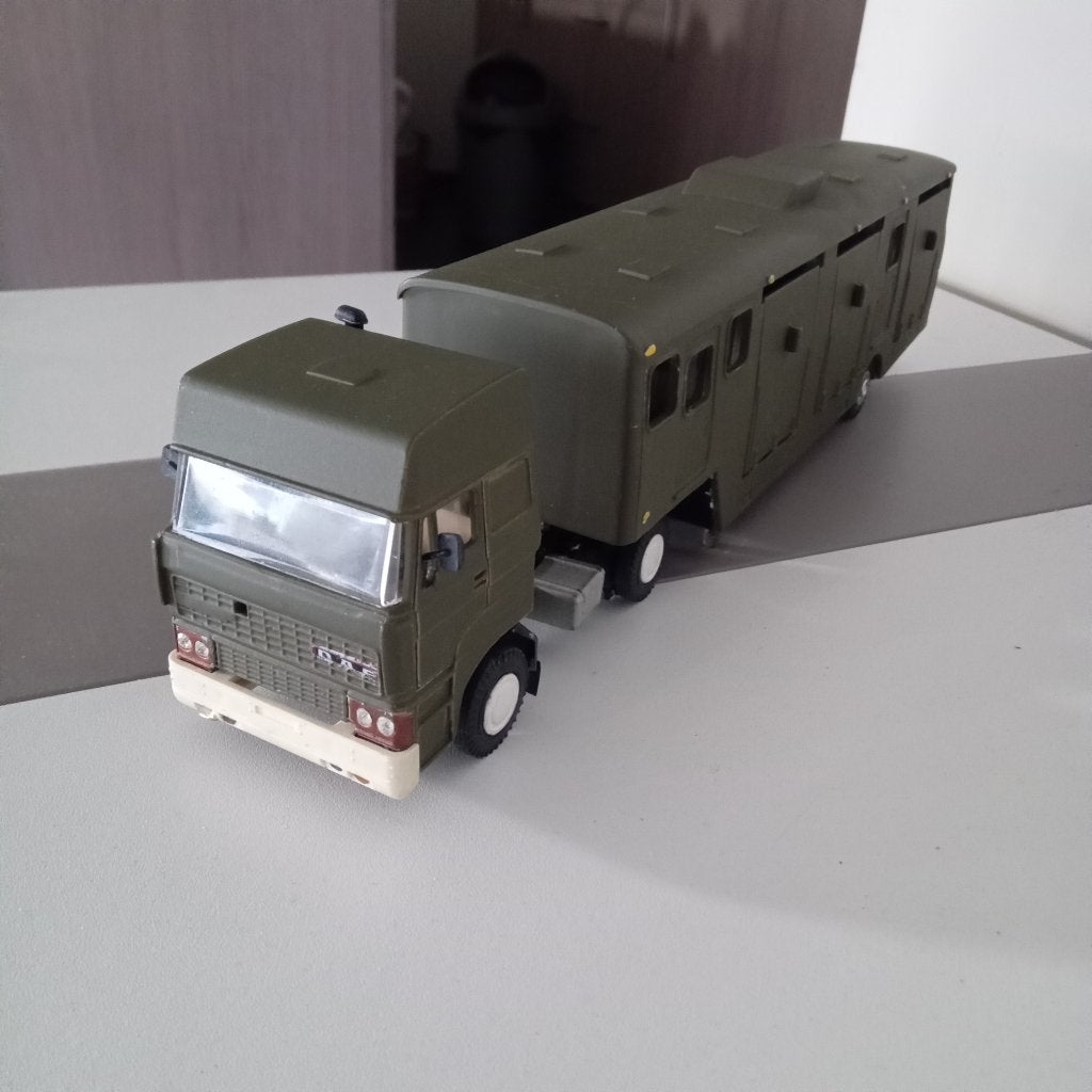 DAF PAARDEN TRANSPORT-LION CAR MODELS 1/50, Verzenden