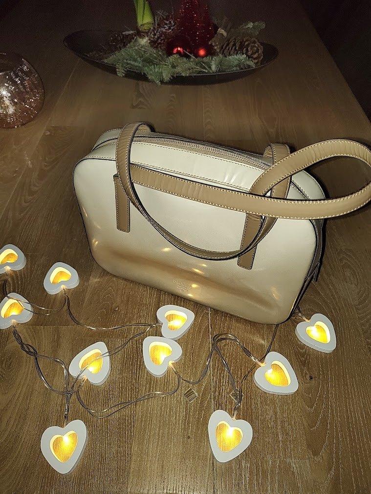 Prada handtas beige leder, Ophalen of Verzenden, Zo goed als nieuw, Beige, Handtas