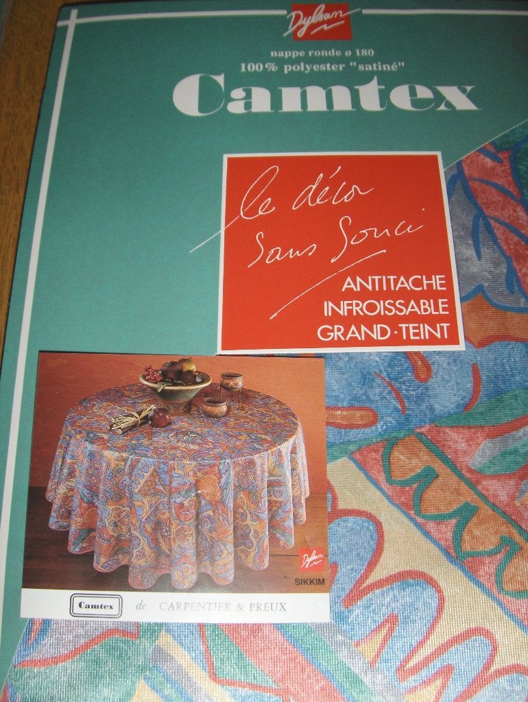 Nappe ronde de 1 m 80 en 100% polyamide., Huis en Inrichting, Tafelkleden, Tafelkleed, Ophalen of Verzenden, Nieuw