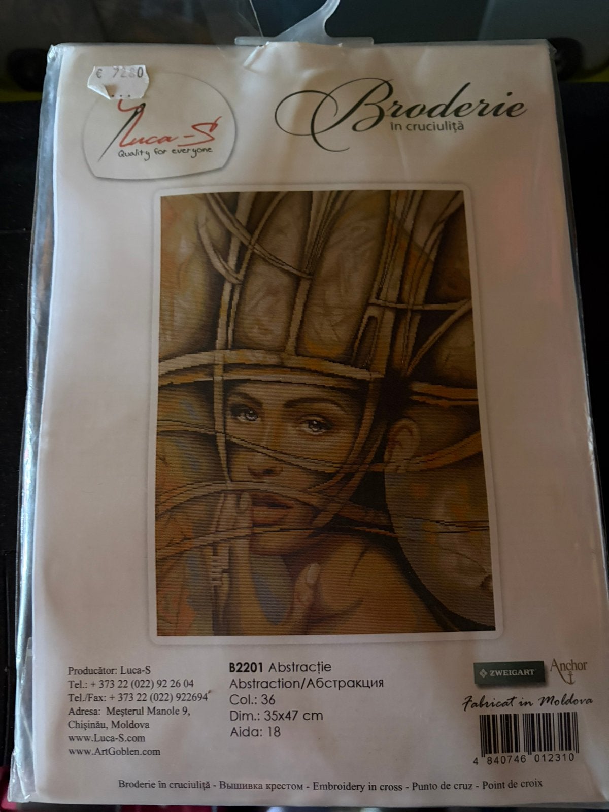 Kruissteekpakket Luca-S, Ophalen of Verzenden, Nieuw, Handborduren, Borduurpakket