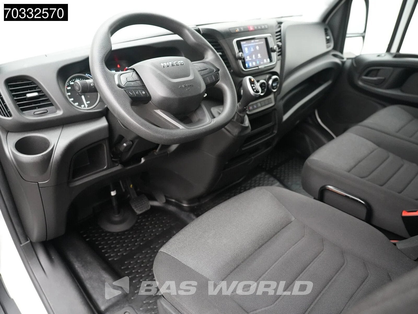 Iveco Daily 35S16 Automaat Laadklep 160PK Airco Hi-Connect C, Auto's, Bestelwagens en Lichte vracht, Automaat, Stof, Gebruikt